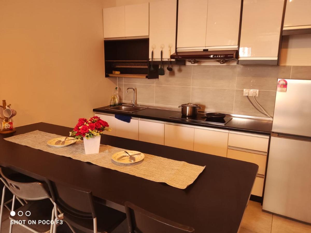 Cozy Unit- Bell Suites- Horizon Suites- Wifi- Netflix- Parking Swimming Pool- Klia Sepang Exterior foto
