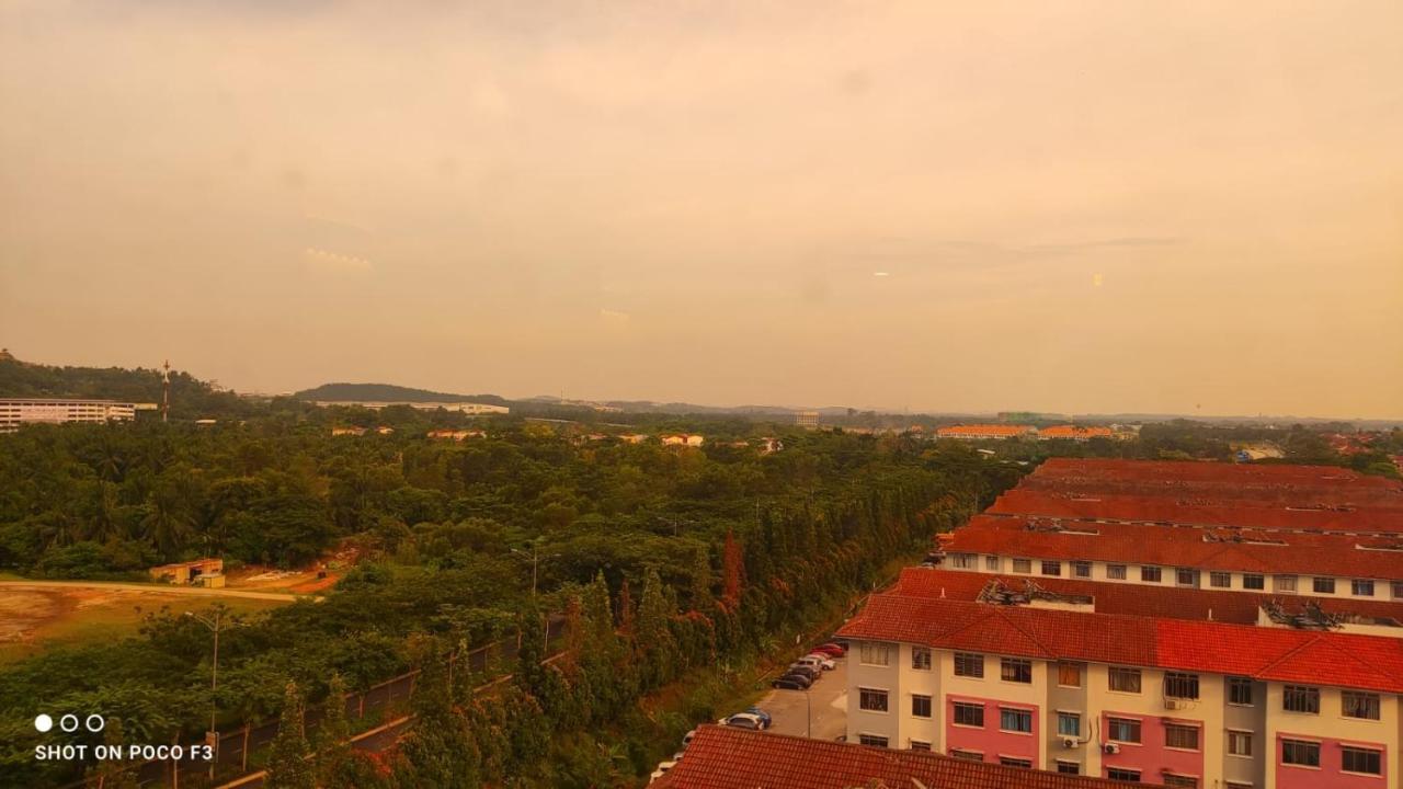 Cozy Unit- Bell Suites- Horizon Suites- Wifi- Netflix- Parking Swimming Pool- Klia Sepang Exterior foto