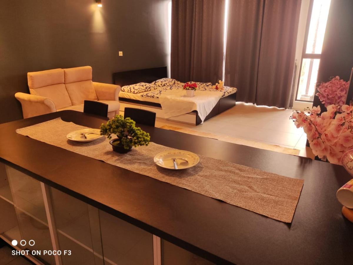 Cozy Unit- Bell Suites- Horizon Suites- Wifi- Netflix- Parking Swimming Pool- Klia Sepang Exterior foto