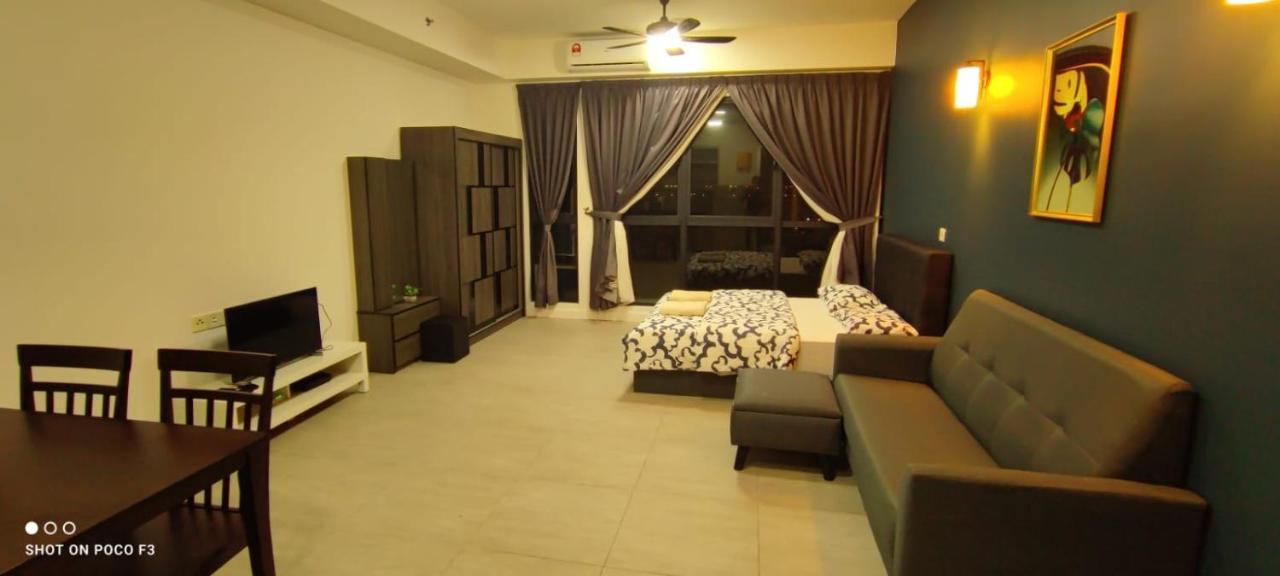 Cozy Unit- Bell Suites- Horizon Suites- Wifi- Netflix- Parking Swimming Pool- Klia Sepang Exterior foto